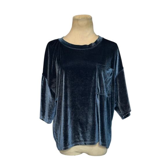 Loveriche blue velvet short sleeves tee size Large - Picture 1 of 14